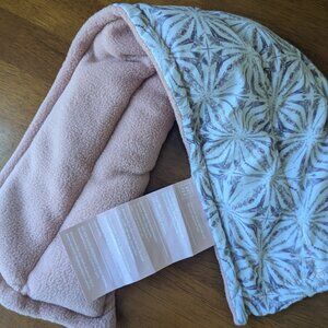 Wolven neck and shoulder wrap - heat and cool